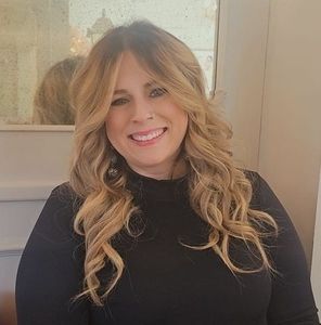 Meet your Posher, Lyndsay